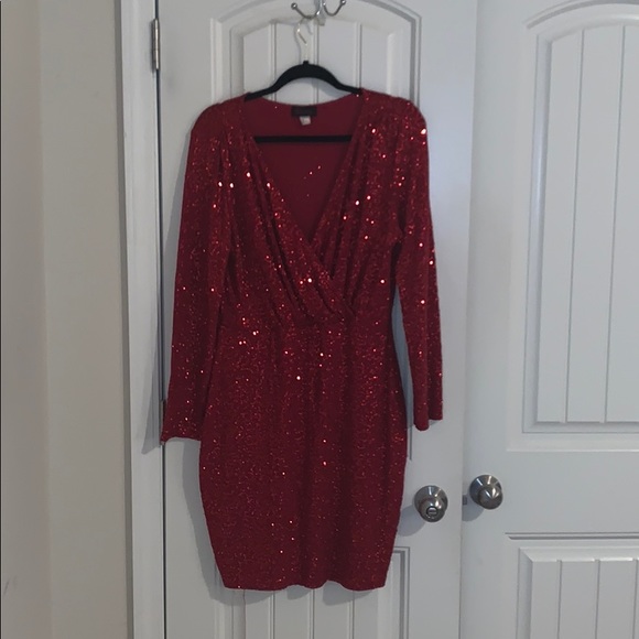 Deep Red Sparkling Dress - Picture 1 of 2